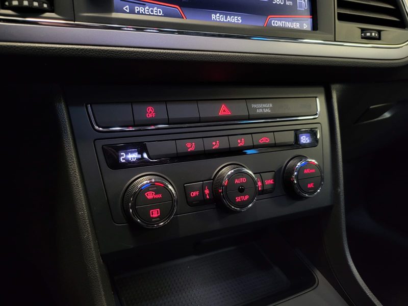 SEAT LEON 1.0 TSI BVM6 115cv STYLE / SUIVI COMPLET / RADAR DE RECUL / PHARES LED / GPS TACTILE