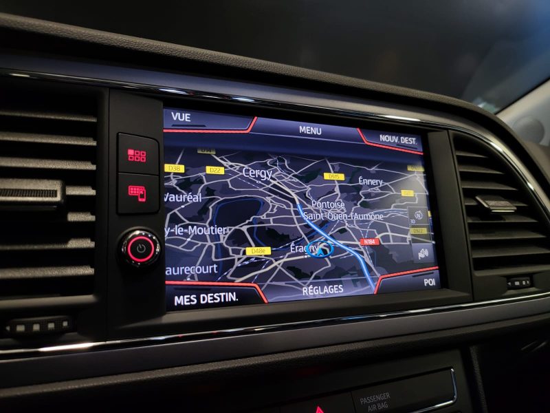 SEAT LEON 1.0 TSI BVM6 115cv STYLE / SUIVI COMPLET / RADAR DE RECUL / PHARES LED / GPS TACTILE