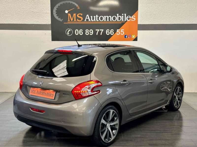 PEUGEOT 208 I 2014