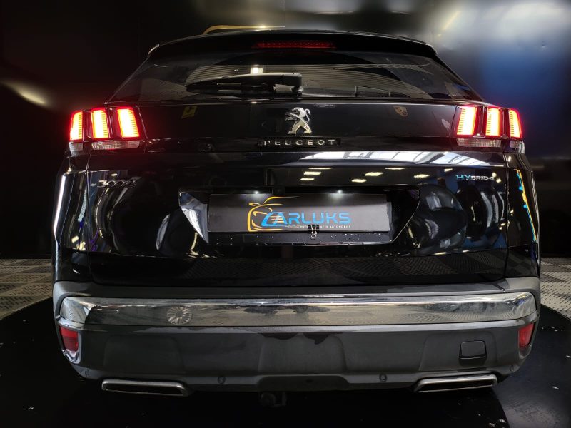 PEUGEOT 3008 1.6 THP Hyrbid4 300cv GT LINE / TOIT OUVRANT+SIÈGES CHAUFFANTS+CARPLAY+CAMÉRA DE RECUL+