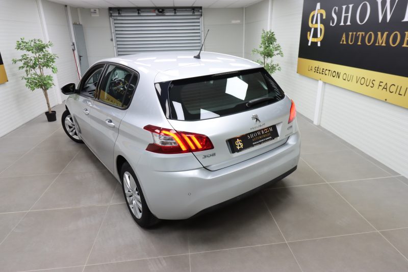 PEUGEOT 308 II 2015