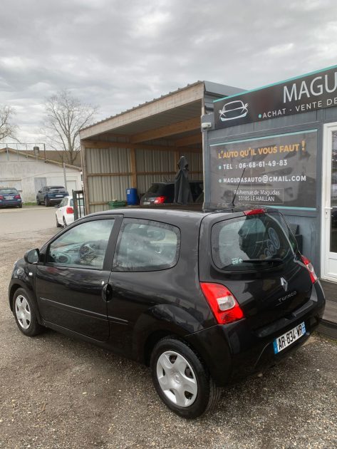 RENAULT TWINGO II 2010