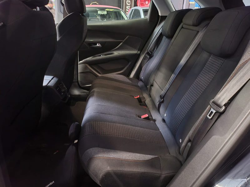 PEUGEOT 3008 1.5 BlueHDi BVM6 130cv ACTIVE BUSINESS / CARPLAY / RADAR AR / SUIVI COMPLET