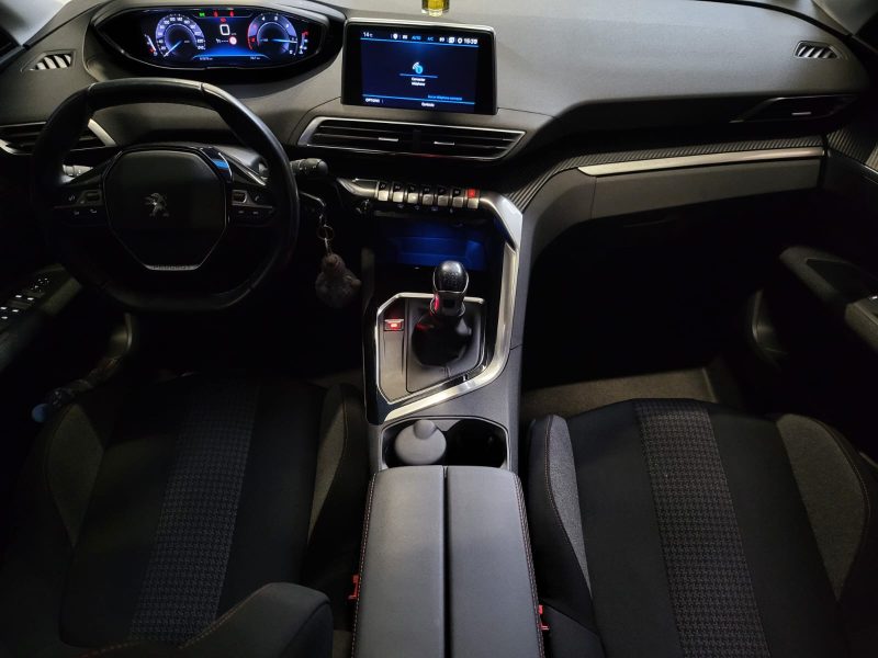 PEUGEOT 3008 1.5 BlueHDi BVM6 130cv ACTIVE BUSINESS / CARPLAY / RADAR AR / SUIVI COMPLET