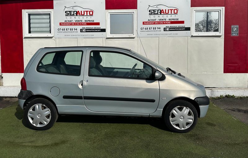 RENAULT TWINGO I 2004