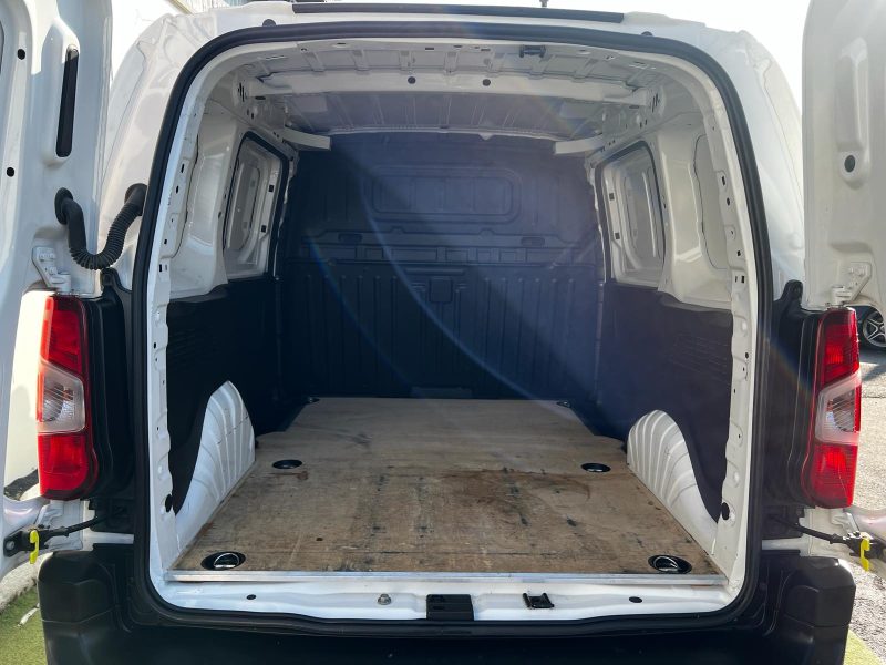 CITROEN BERLINGO  2021
