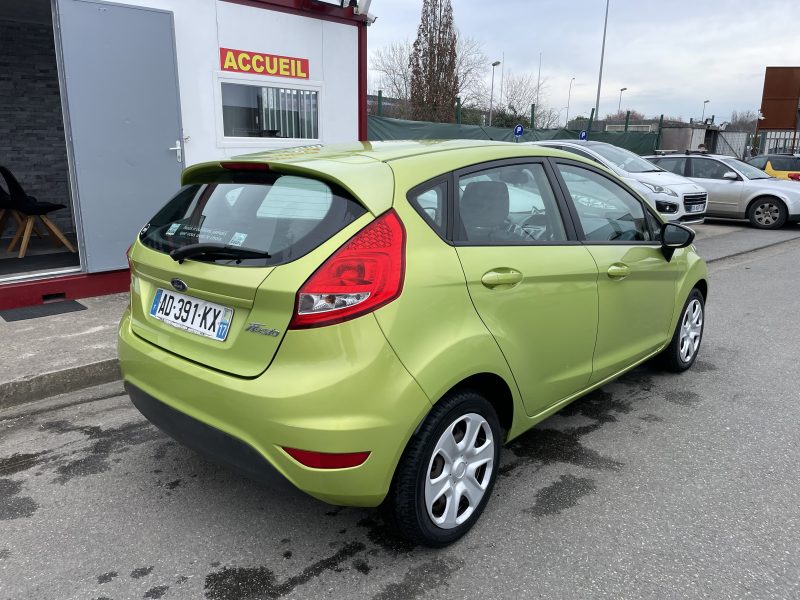 FORD FIESTA VI 2009