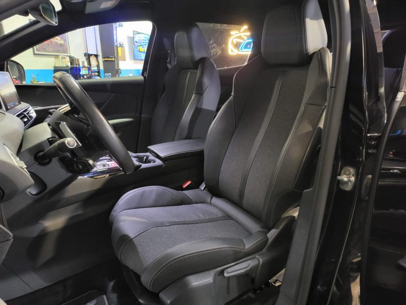 PEUGEOT 3008 II 1.2 PureTech 130cv Allure EAT / APPLE CARPLAY/HAYON ELECTRIQUE/CAMERA DE RECUL