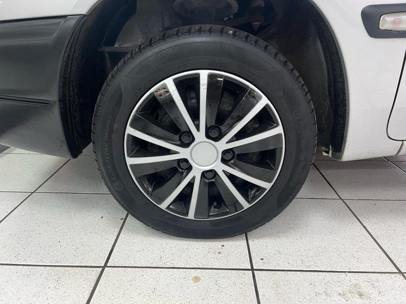 CITROEN SAXO 1.0 50cv EXCLUSIVE