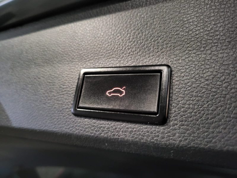 SEAT ATECA 1.5 TSI 150cv Xcellence DSG7 / APPLE CARPLAY/TOIT OUVRANT/CHARGEUR A INDUCTION