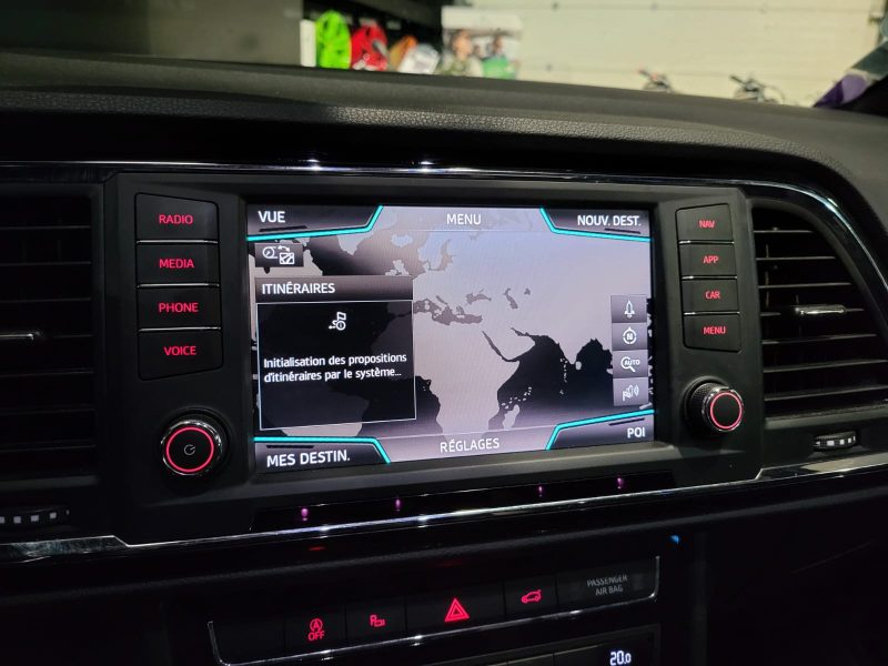 SEAT ATECA 1.5 TSI 150cv Xcellence DSG7 / APPLE CARPLAY/TOIT OUVRANT/CHARGEUR A INDUCTION