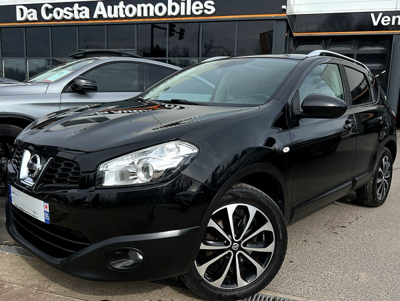 NISSAN QASHQA PHASE 2 II 2.0 DCI 150 4WD BOITE AUTO TOIT PANO BLUETOOTH GPS ATTELAGE Garantie 1 an