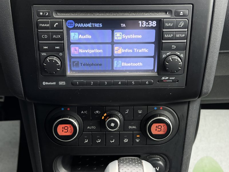 NISSAN QASHQA PHASE 2 II 2.0 DCI 150 4WD BOITE AUTO TOIT PANO BLUETOOTH GPS ATTELAGE Garantie 1 an