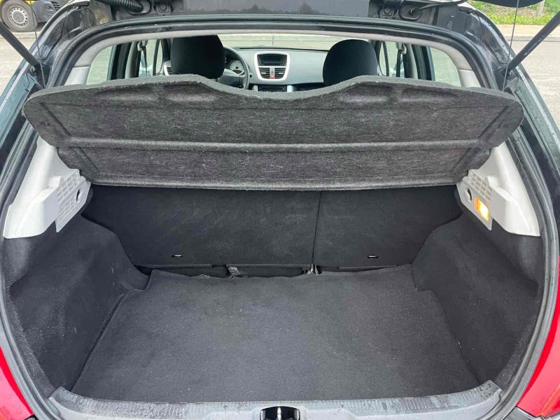 PEUGEOT 207 1.6HDI 90CV