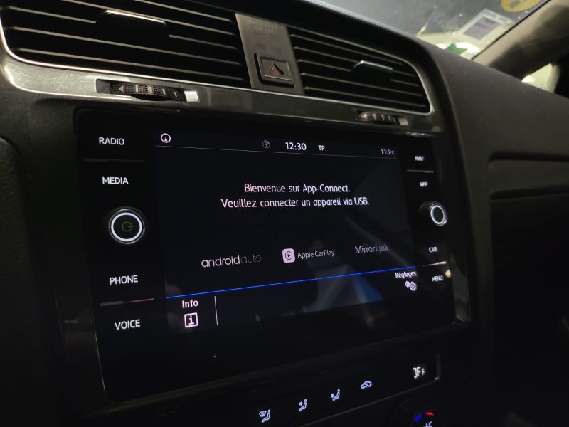 VOLKSWAGEN GOLF VII 1.6 TDI 116cv DSG 7 BUSINESS CONFORTLINE APPLE CARPLAY / REGULATEUR ADAPTATIF / 