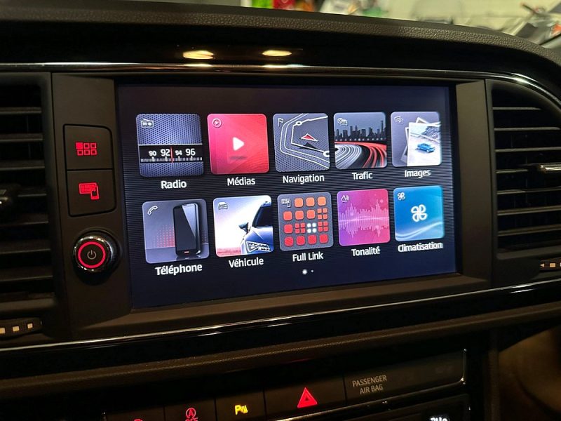 SEAT LEON 2018 1.4 TSI 125cv FR , Caméra , Seat Sound , Drive Select