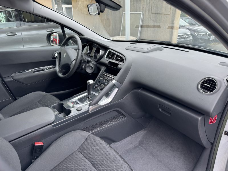 PEUGEOT 3008 1.6 HDI 115CV STYLE BVA