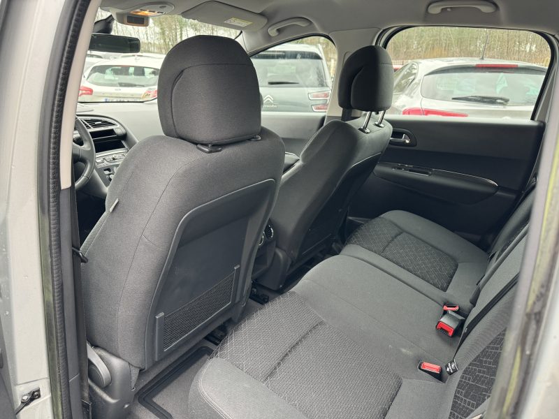 PEUGEOT 3008 1.6 HDI 115CV STYLE BVA