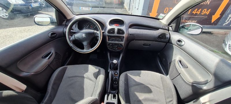 PEUGEOT 206  2007