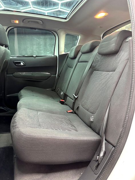 PEUGEOT 3008 Monospace 2012