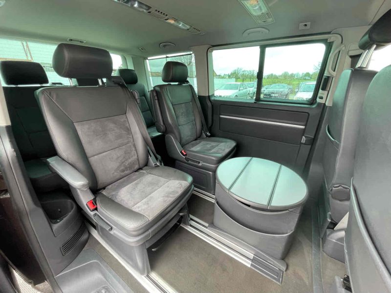 VOLKSWAGEN MULTIVAN V 2010