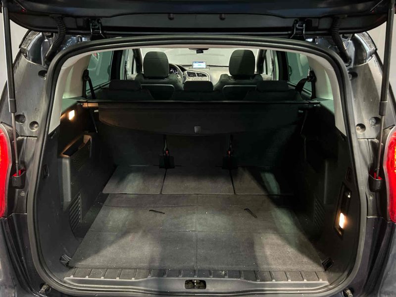 Peugeot 5008 - 1.6 E-HDI 115cv - Allure - Toit Panoramique - Garantie 6 mois  