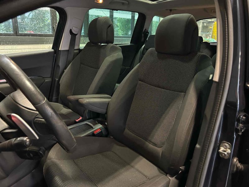 Peugeot 5008 - 1.6 E-HDI 115cv - Allure - Toit Panoramique - Garantie 6 mois  