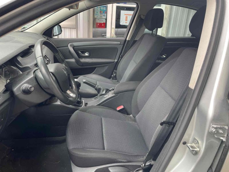 RENAULT LAGUNA III 2008