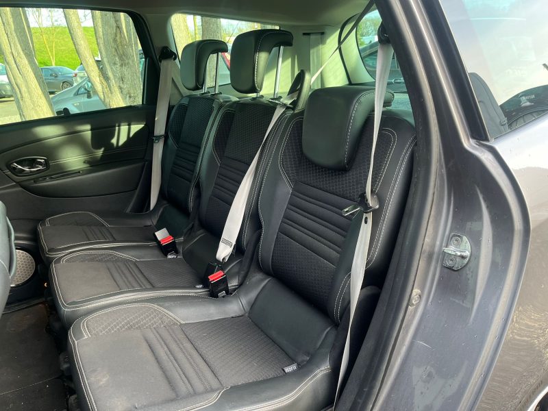 RENAULT GRAND SCÉNIC III 2016