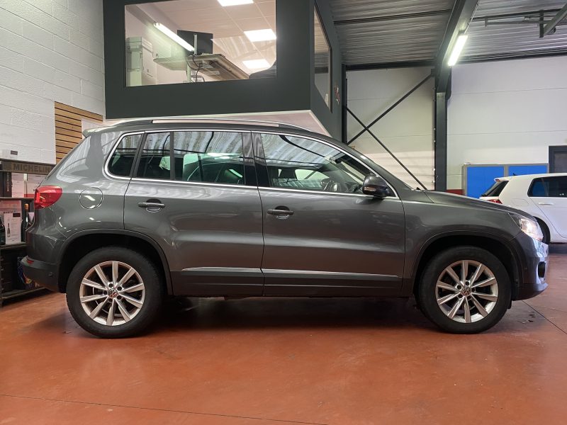 VOLKSWAGEN TIGUAN 2013