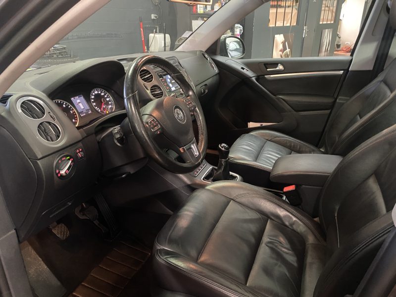 VOLKSWAGEN TIGUAN 2013