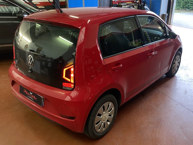 VOLKSWAGEN UP! 2020
