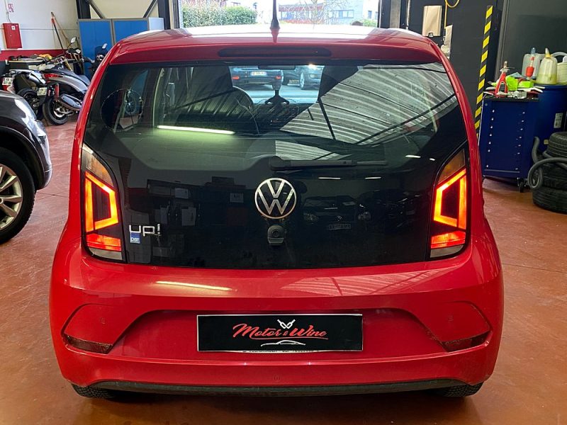 VOLKSWAGEN UP! 2020
