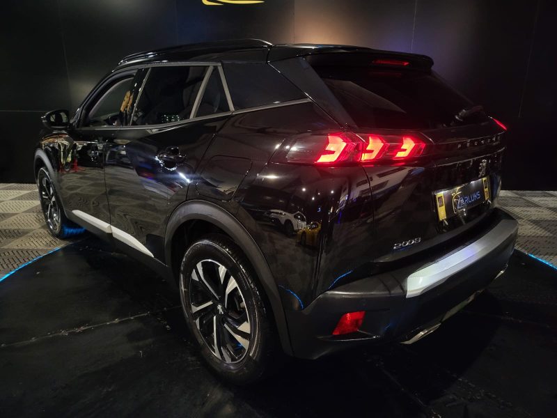 PEUGEOT 2008 II 1.2 PureTech 130cv Allure Pack EAT8 1ère Main / SIEGES CHAUFFANT/APPLE CARPLAY/CAMER