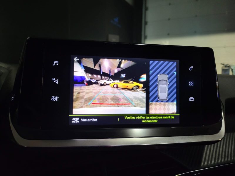 PEUGEOT 2008 II 1.2 PureTech 130cv Allure Pack EAT8 1ère Main / SIEGES CHAUFFANT/APPLE CARPLAY/CAMER