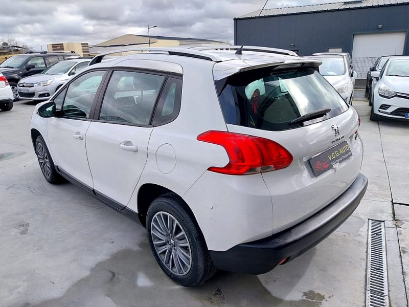 PEUGEOT 2008 1.2 Puretech 82 Active