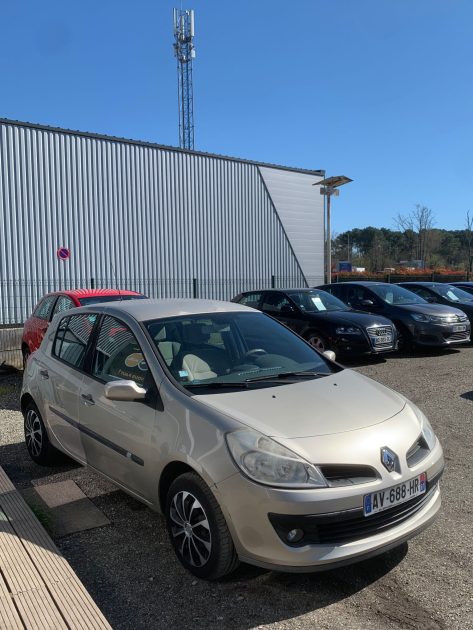 RENAULT CLIO  2006