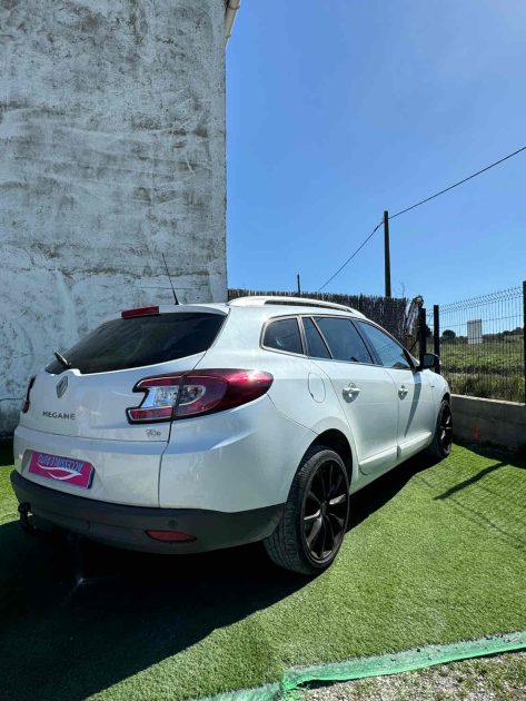 RENAULT MEGANE III Grandtour 2015