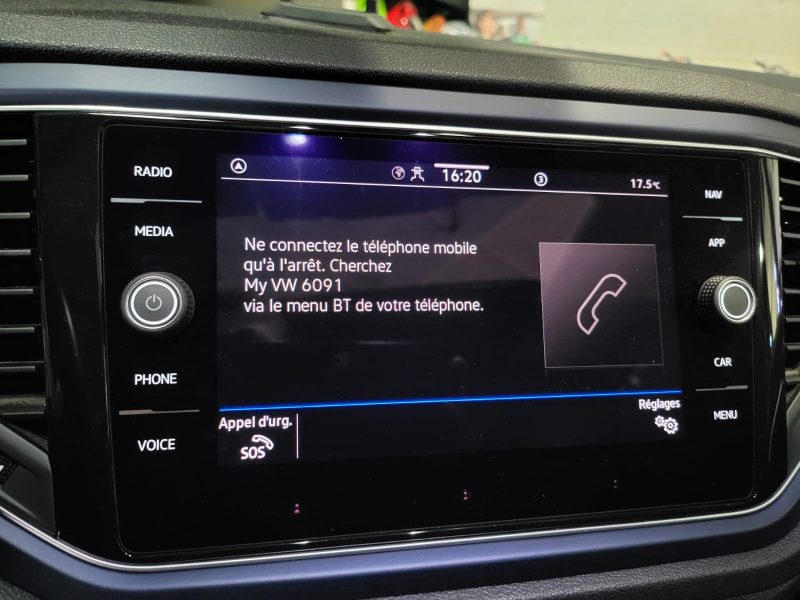 VOLKSWAGEN T-ROC 1.5 TSI 150cv United DSG7 / APPLE CARPLAY/TOIT OUVRANT/CHARGEUR A INDUCTION