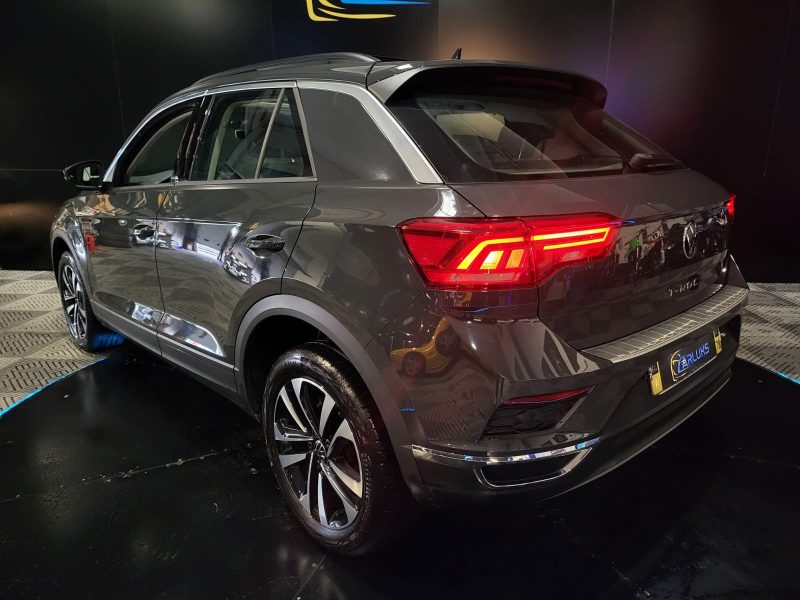 VOLKSWAGEN T-ROC 1.5 TSI 150cv United DSG7 / APPLE CARPLAY/TOIT OUVRANT/CHARGEUR A INDUCTION