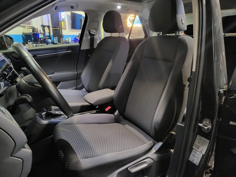 VOLKSWAGEN T-ROC 1.5 TSI 150cv United DSG7 / APPLE CARPLAY/TOIT OUVRANT/CHARGEUR A INDUCTION