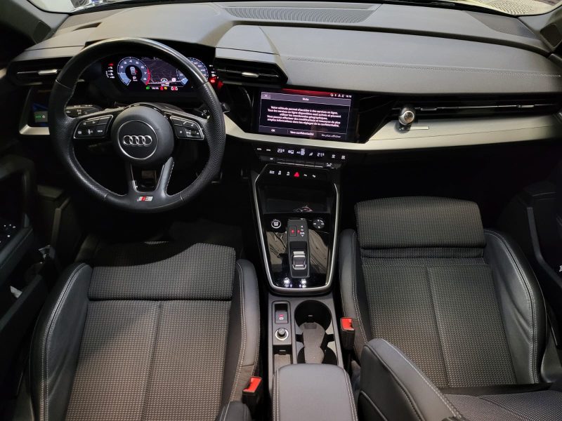 AUDI A3 Sportback 35 TFSI Mild Hybrid 150cv S LINE PACK BLACK / TOIT OUVRANT / APPLE CARPLAY / BANG 