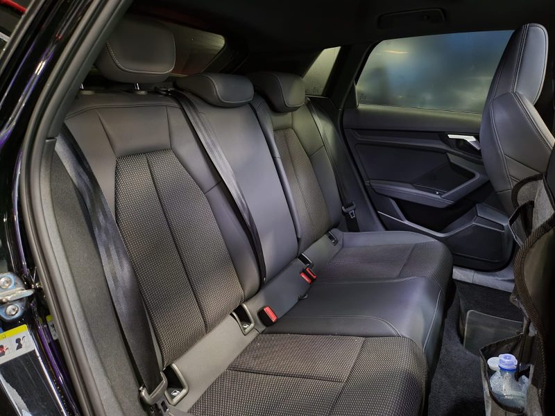 AUDI A3 Sportback 35 TFSI Mild Hybrid 150cv S LINE PACK BLACK / TOIT OUVRANT / APPLE CARPLAY / BANG 