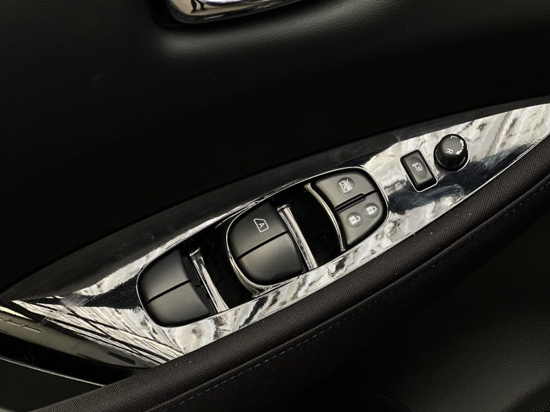 NISSAN LEAF 40KWH N-CONNECTA 