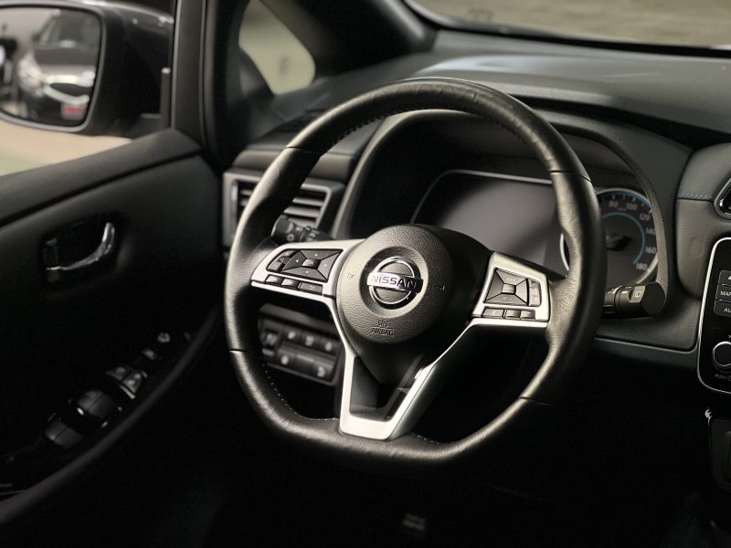 NISSAN LEAF 40KWH N-CONNECTA 