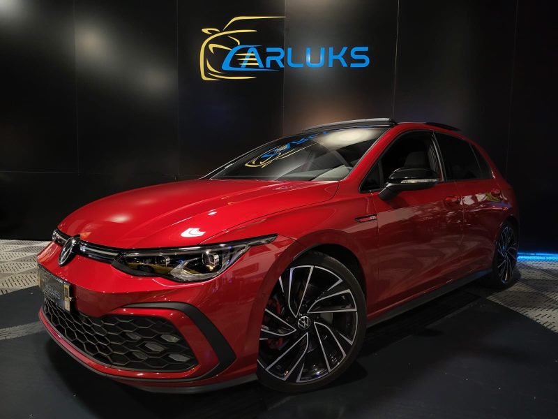 VOLKSWAGEN GOLF VIII GTI 2.0 TSI 245cv DSG7 / APPLE CARPLAY/TOIT OUVRANT/CHARGEUR A INDUCTION
