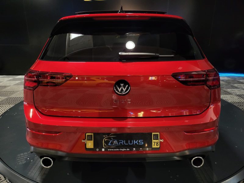 VOLKSWAGEN GOLF VIII GTI 2.0 TSI 245cv DSG7 / APPLE CARPLAY/TOIT OUVRANT/CHARGEUR A INDUCTION