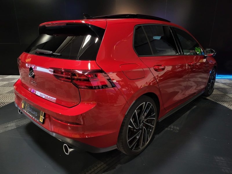 VOLKSWAGEN GOLF VIII GTI 2.0 TSI 245cv DSG7 / APPLE CARPLAY/TOIT OUVRANT/CHARGEUR A INDUCTION