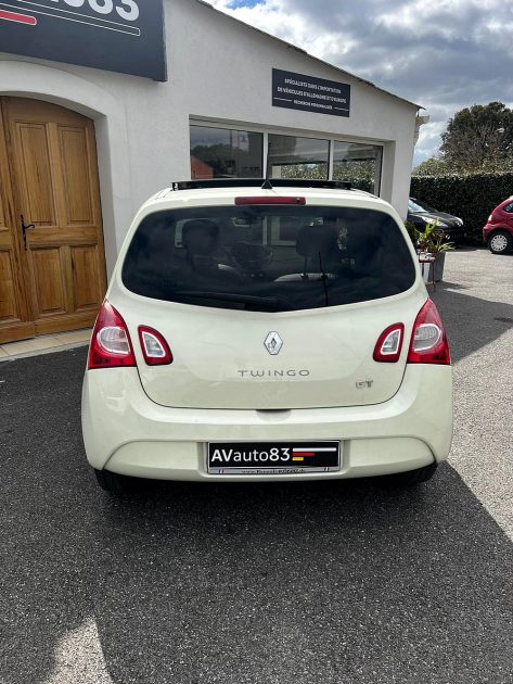 RENAULT TWINGO 2 2012