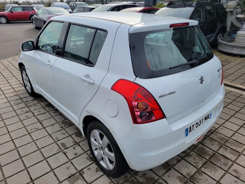 SUZUKI SWIFT 1.3L 92CH PACK GPS 